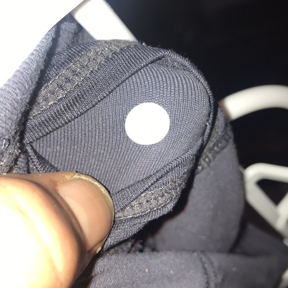 RARE Vintage GRAY Lululemon Boogie Booty Ass Shorts sz 2 pocket minor pilling - Picture 4 of 5